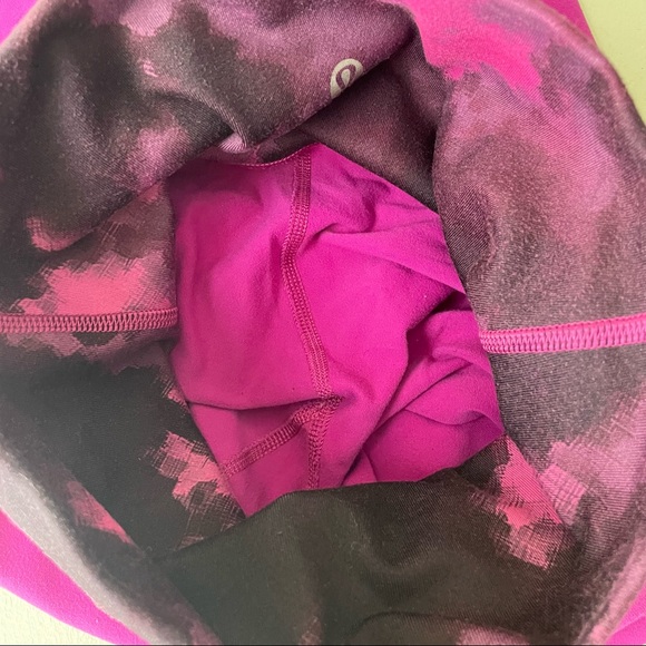 LULULEMON WUNDER UNDER CROP LEGGINGS HIGH RISE FULL ON LUON RASPBERRY BLACK 2 - Picture 10 of 10